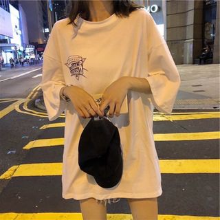【オーバーサイズ】ホワイト　半袖　Ｔシャツ　バックプリント　可愛い　ストリート