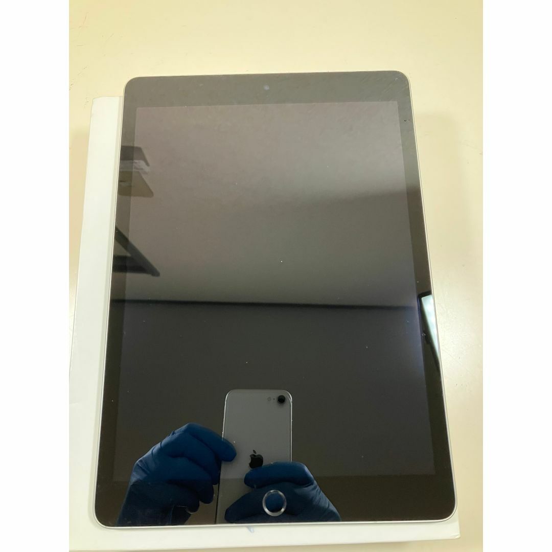 iPad 第9世代 64GB シルバー Wi-Fi 中古品 iPad 第9世代 64GB シルバー Wi-Fi 中古品