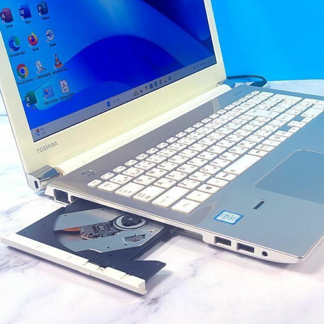 ブルーレイ・Core i7・16GB・SSD512・フルHD・薄型ノートパソコン ブルーレイ・Core i7・16GB・SSD512・フルHD・薄型ノートパソコン