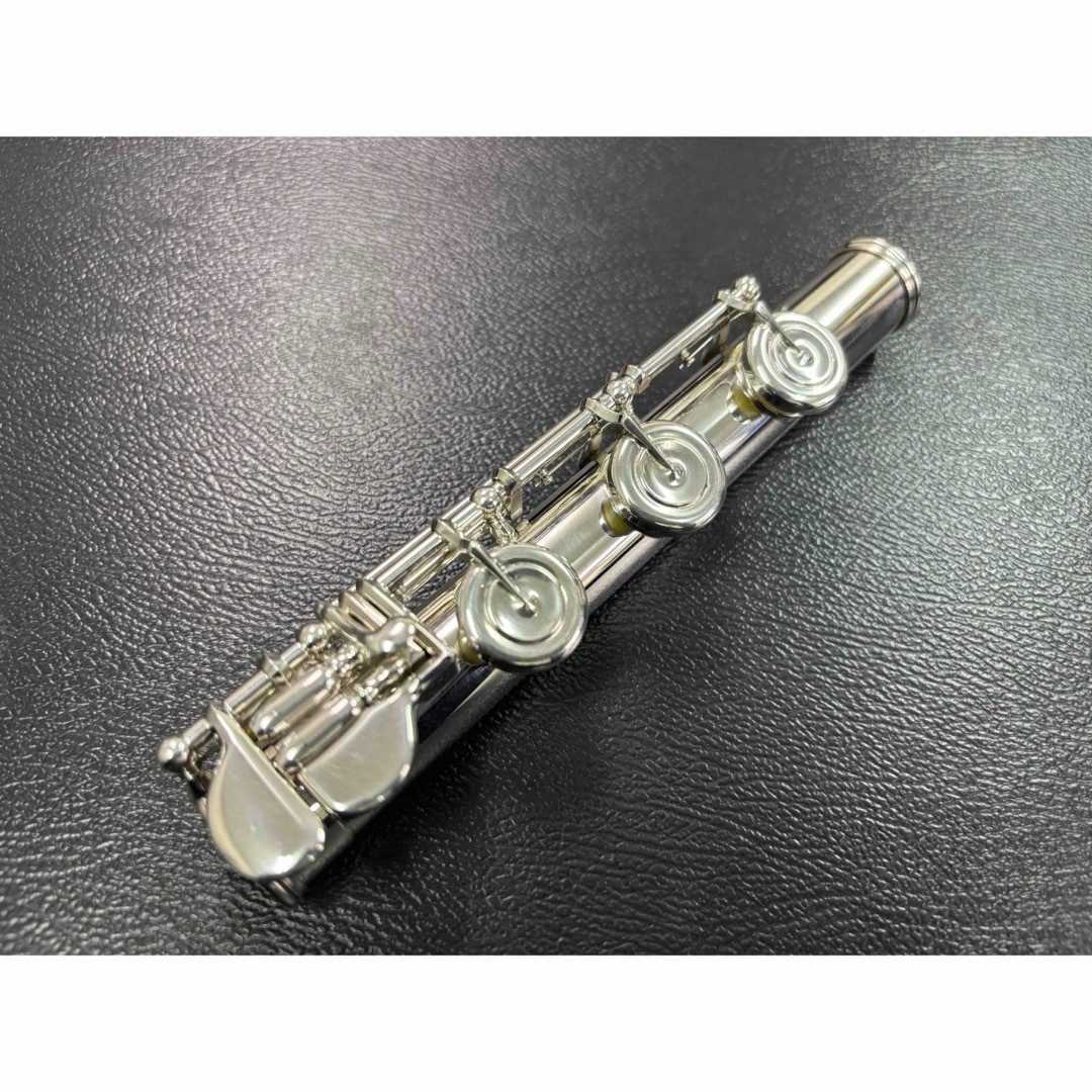 美品 メンテナンス済】 YAMAHA YFL611-2 H足 フルート 総銀の 美品 メンテナンス済】 YAMAHA YFL611-2 H足 フルート 総銀の