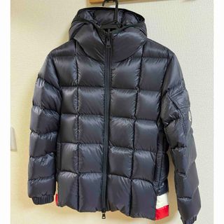 MONCLER - MONCLER 日本限定 DUBOISダウンジャケットの通販 by まさ's shop|モンクレールならラクマ MONCLER - MONCLER 日本限定 DUBOISダウンジャケットの通販 by まさ's shop|モンクレールならラクマ