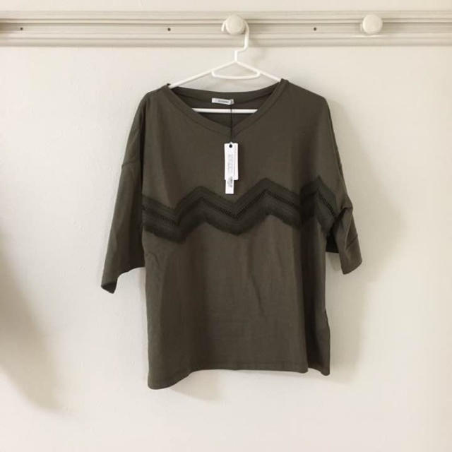 ELFORBR(エルフォーブル)のフリンジTシャツ レディースのトップス(Tシャツ(半袖/袖なし))の商品写真