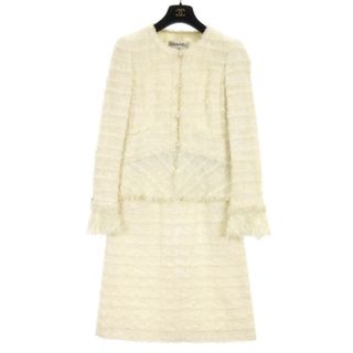 CHANEL(スーツ ・ ホワイト/白色系)のフリマアイテム一覧 CHANEL(スーツ ・ ホワイト/白色系)のフリマアイテム一覧