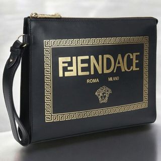 FENDI - フェンディ FENDI カールラガーフェルド カーリト FENDI - フェンディ FENDI カールラガーフェルド カーリト