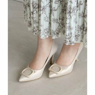 ランダ(RANDA)の【IVORY】スクエアビジューバックルパンプス(ハイヒール/パンプス)