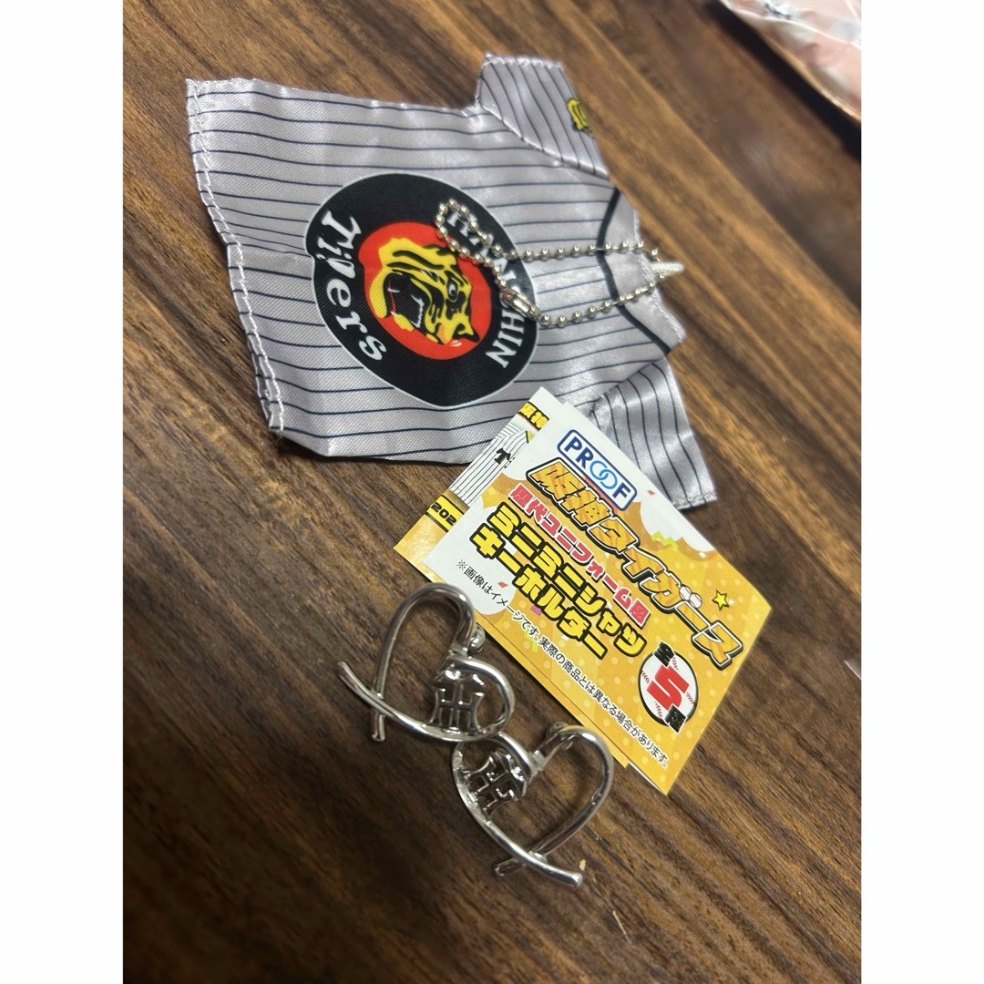 阪神タイガース 歴代ユニフォーム たっとし タオル 阪神タイガース 歴代ユニフォーム たっとし タオル