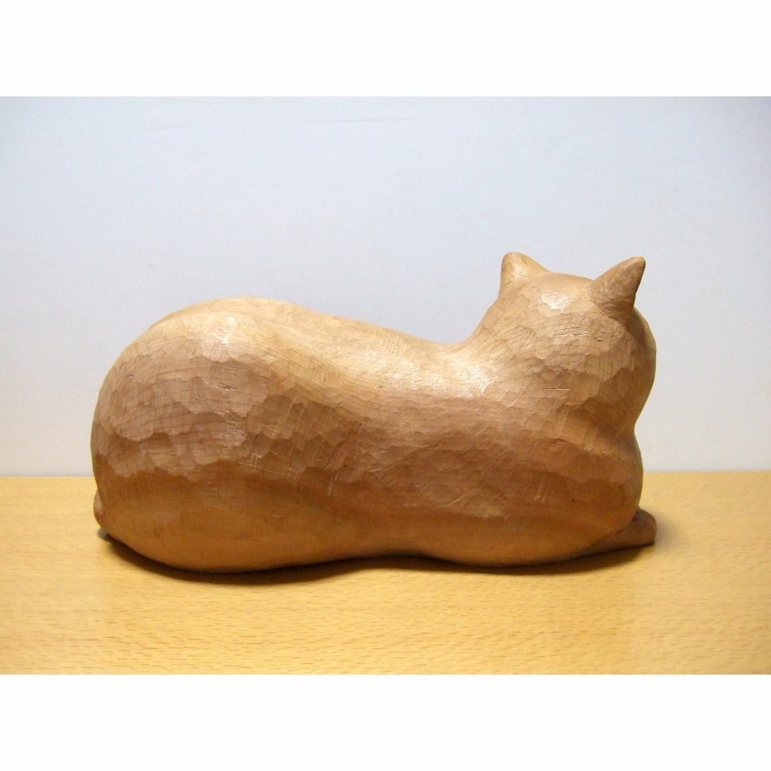 木彫りのネコ 置物 在銘 オブジェ / Wooden carved cat 木彫りのネコ 置物 在銘 オブジェ / Wooden carved cat