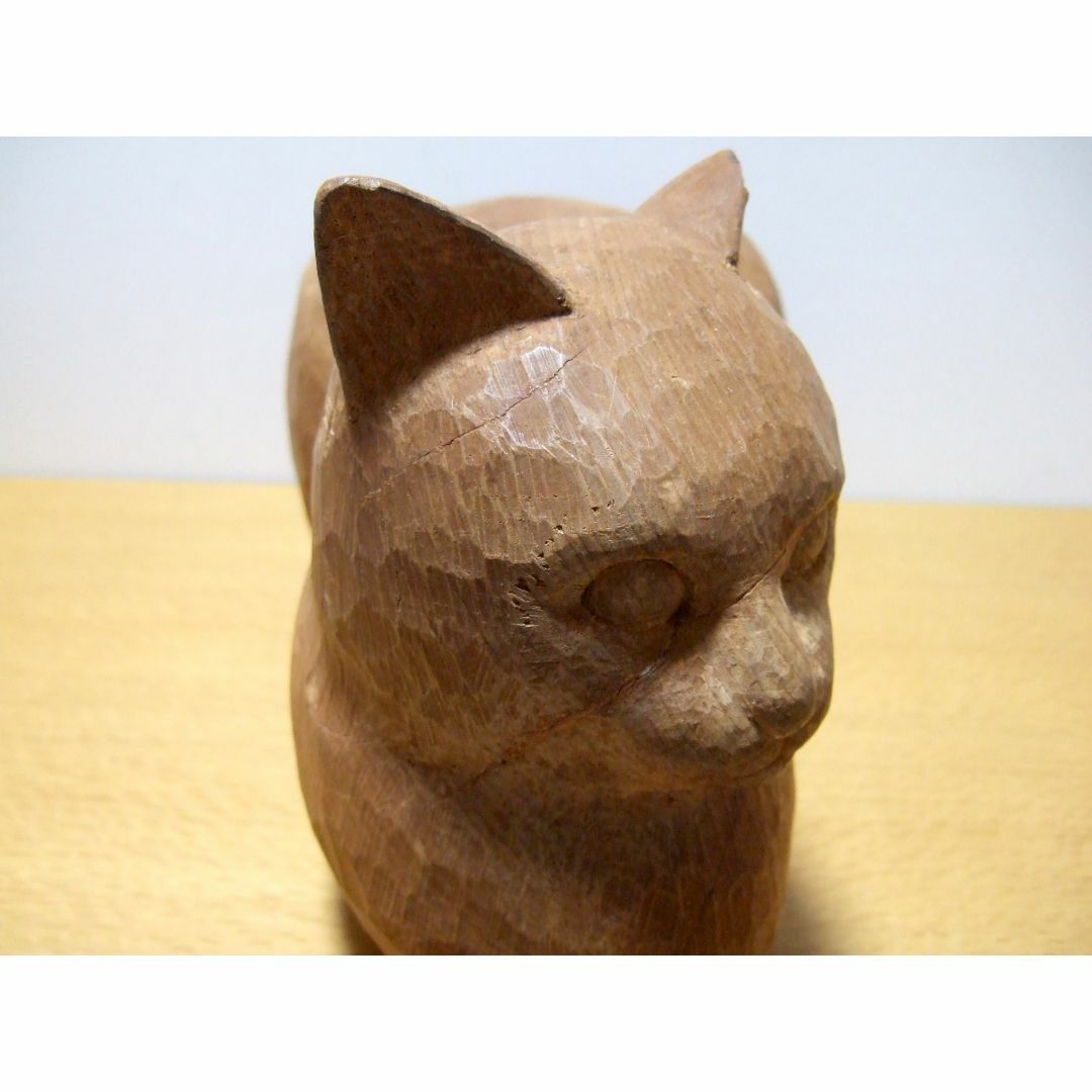 木彫りのネコ 置物 在銘 オブジェ / Wooden carved cat 木彫りのネコ 置物 在銘 オブジェ / Wooden carved cat