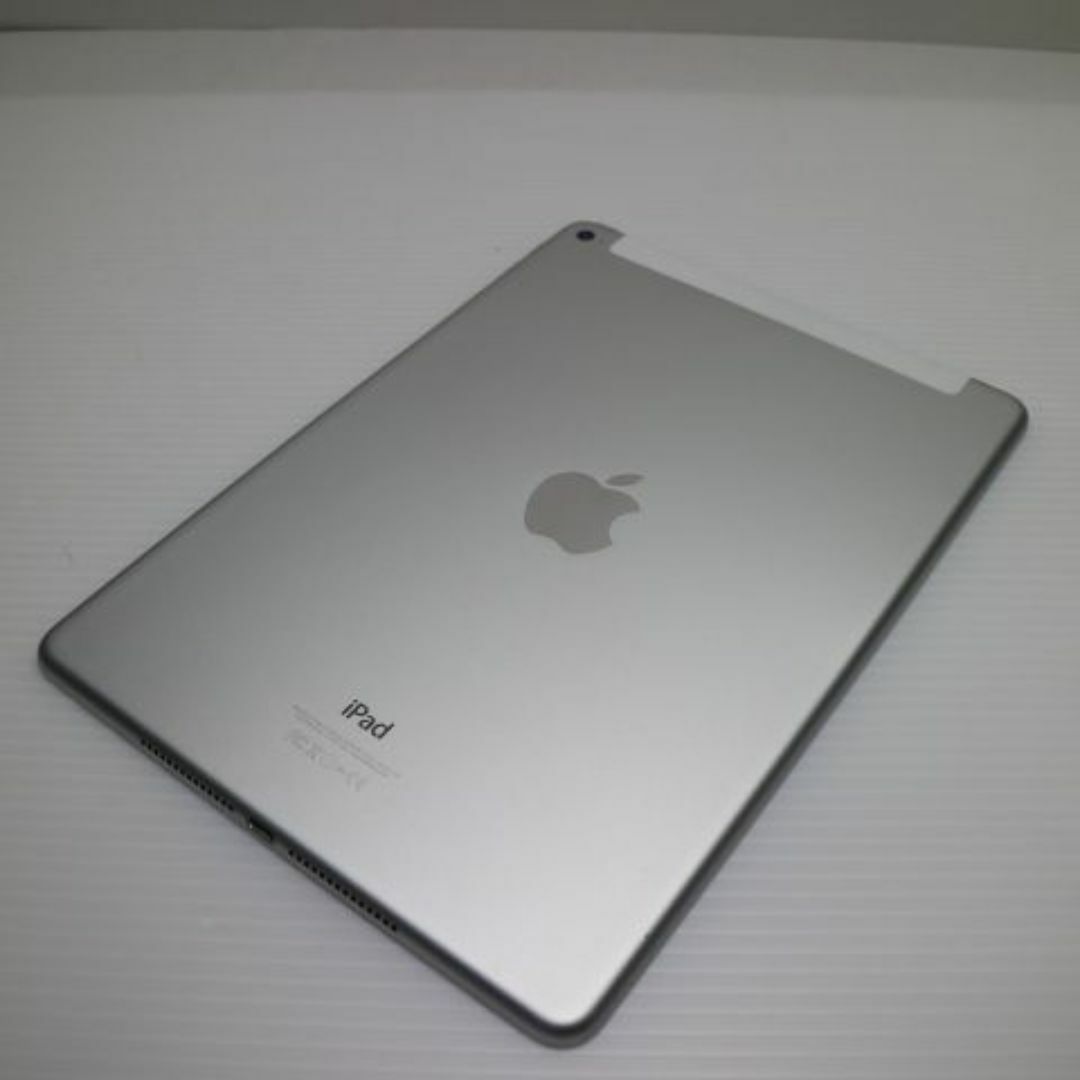 docomo iPad Air 2 16GB シルバー M555 docomo iPad Air 2 16GB シルバー M555