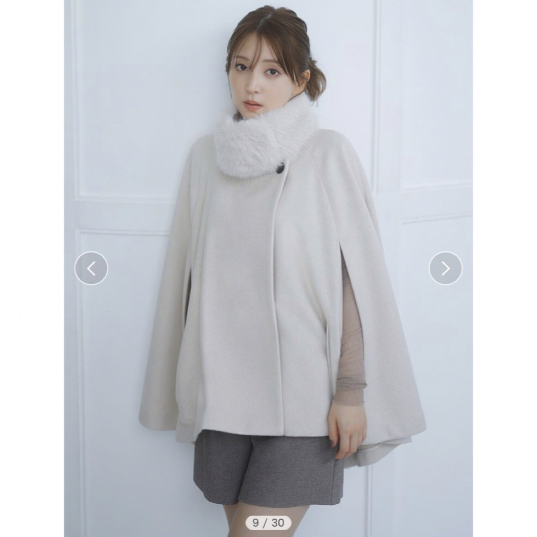 新作 完売 レア SNIDEL ショートケープコート ポンチョ アイボリー 新作 完売 レア SNIDEL ショートケープコート ポンチョ アイボリー