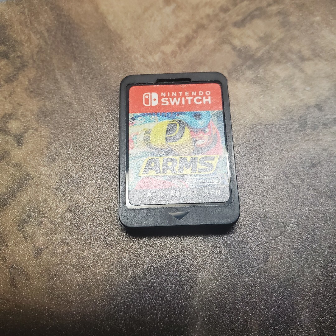 ARMS Switch エンタメ/ホビーのゲームソフト/ゲーム機本体(家庭用ゲームソフト)の商品写真