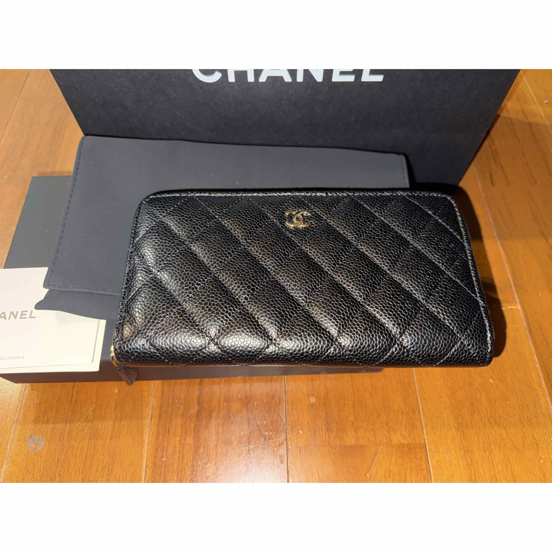 シャネル☆長財布☆ジップラウンドファスナー☆キャビアスキン シャネル☆長財布☆ジップラウンドファスナー☆キャビアスキン