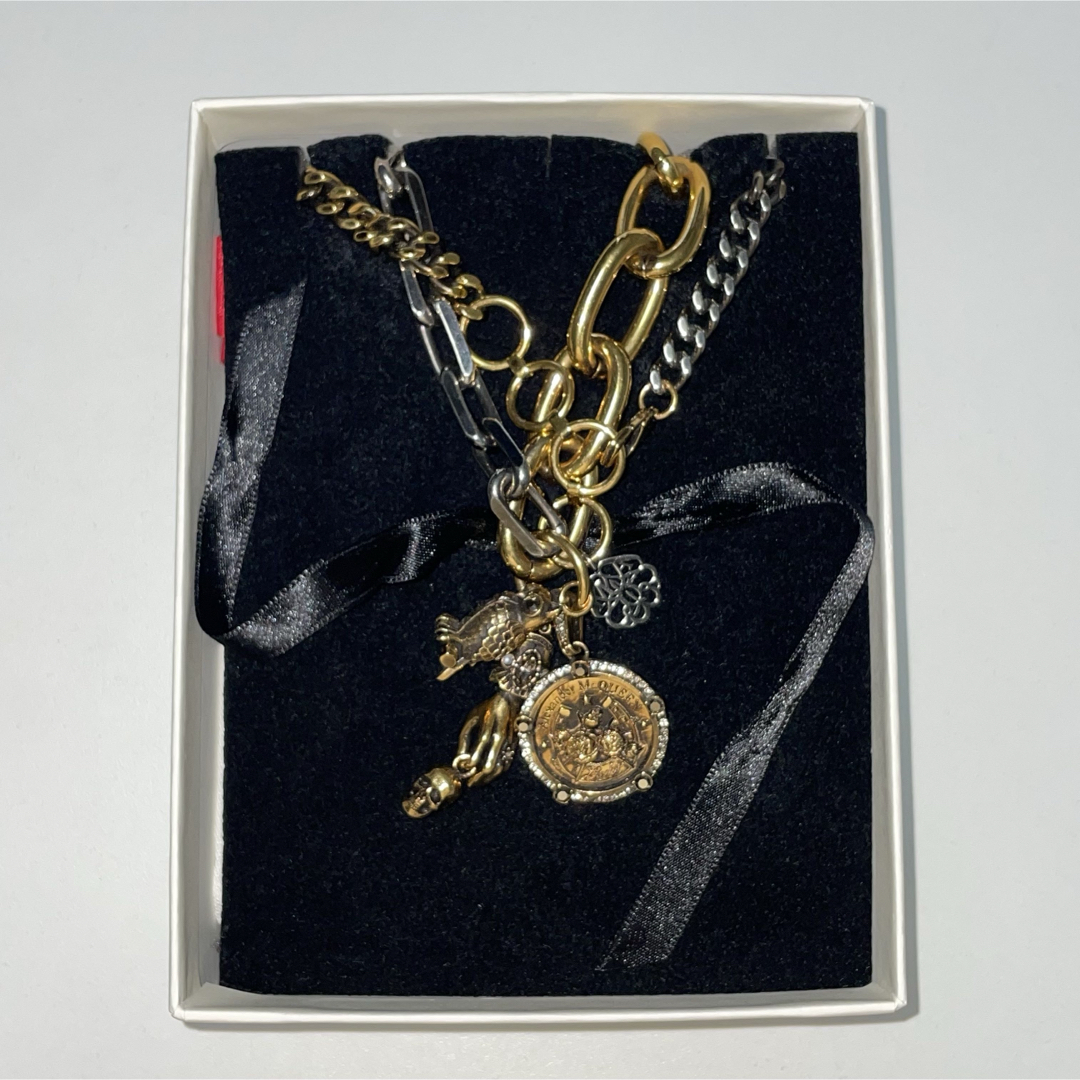 美品 Alexander McQueen チェーン ネックレス チャーム 完売 美品 Alexander McQueen チェーン ネックレス チャーム 完売