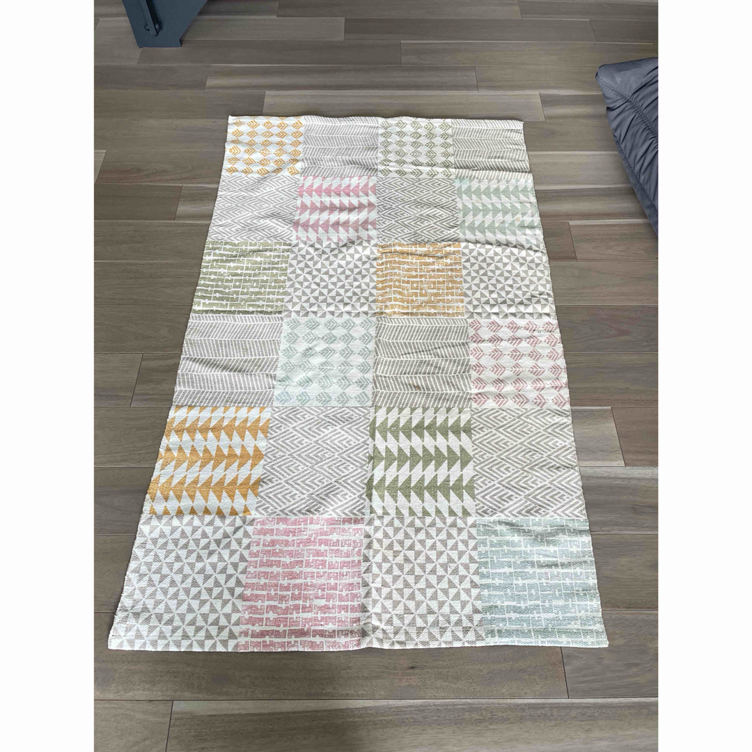 ZARA HOME - ザラホーム マルチカラーラグ キッズラグの通販 by ZARA HOME - ザラホーム マルチカラーラグ キッズラグの通販 by