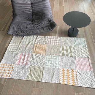 ZARA HOME(ラグ)のフリマアイテム一覧 ZARA HOME(ラグ)のフリマアイテム一覧