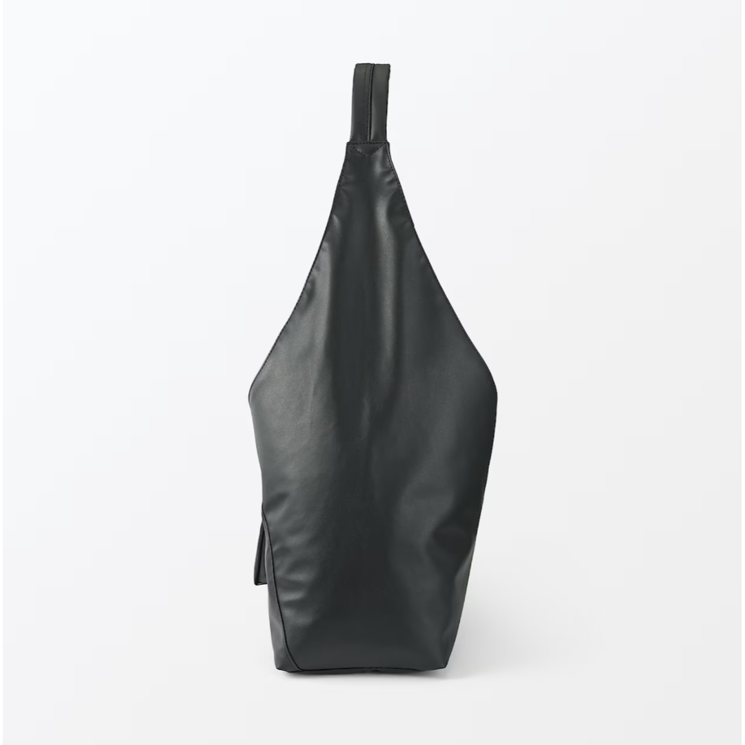 専用出品中古／畳みレターパック発送／無印良品植物由来の原料ワンショルダーバッグ MUJI (無印良品) - 無印良品 植物由来の原料を使った ワン
