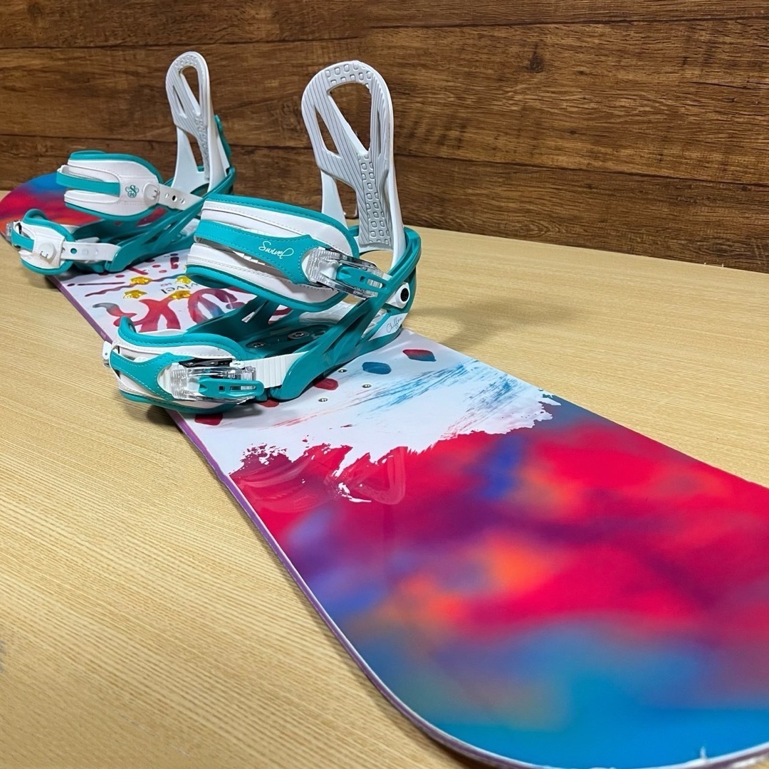 初心者オススメ レディース スノーボード 2点セット 142cm かわいい 初心者オススメ レディース スノーボード 2点セット 142cm かわいい