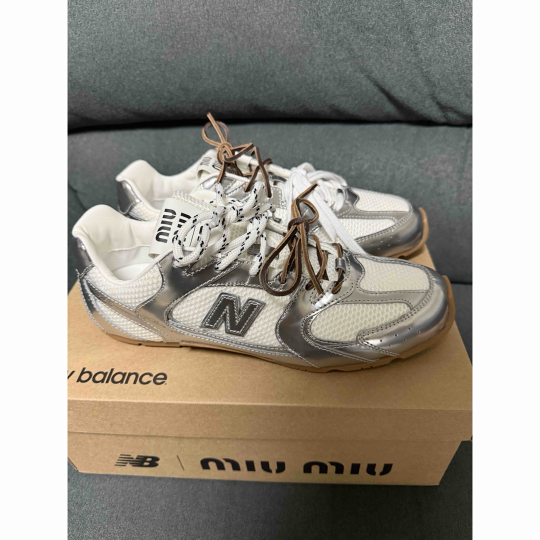 MIU MIU x New Balance 『530 SL』正規品サイズ42 MIU MIU x New Balance 『530 SL』正規品サイズ42