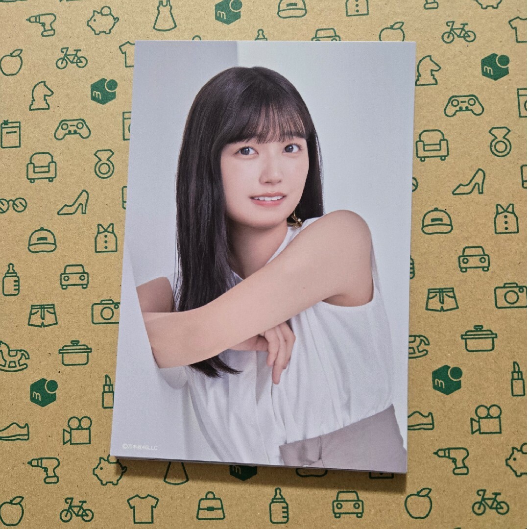 乃木坂46(ノギザカフォーティーシックス)の五百城真央カレンダー特典ポストカード エンタメ/ホビーのタレントグッズ(アイドルグッズ)の商品写真
