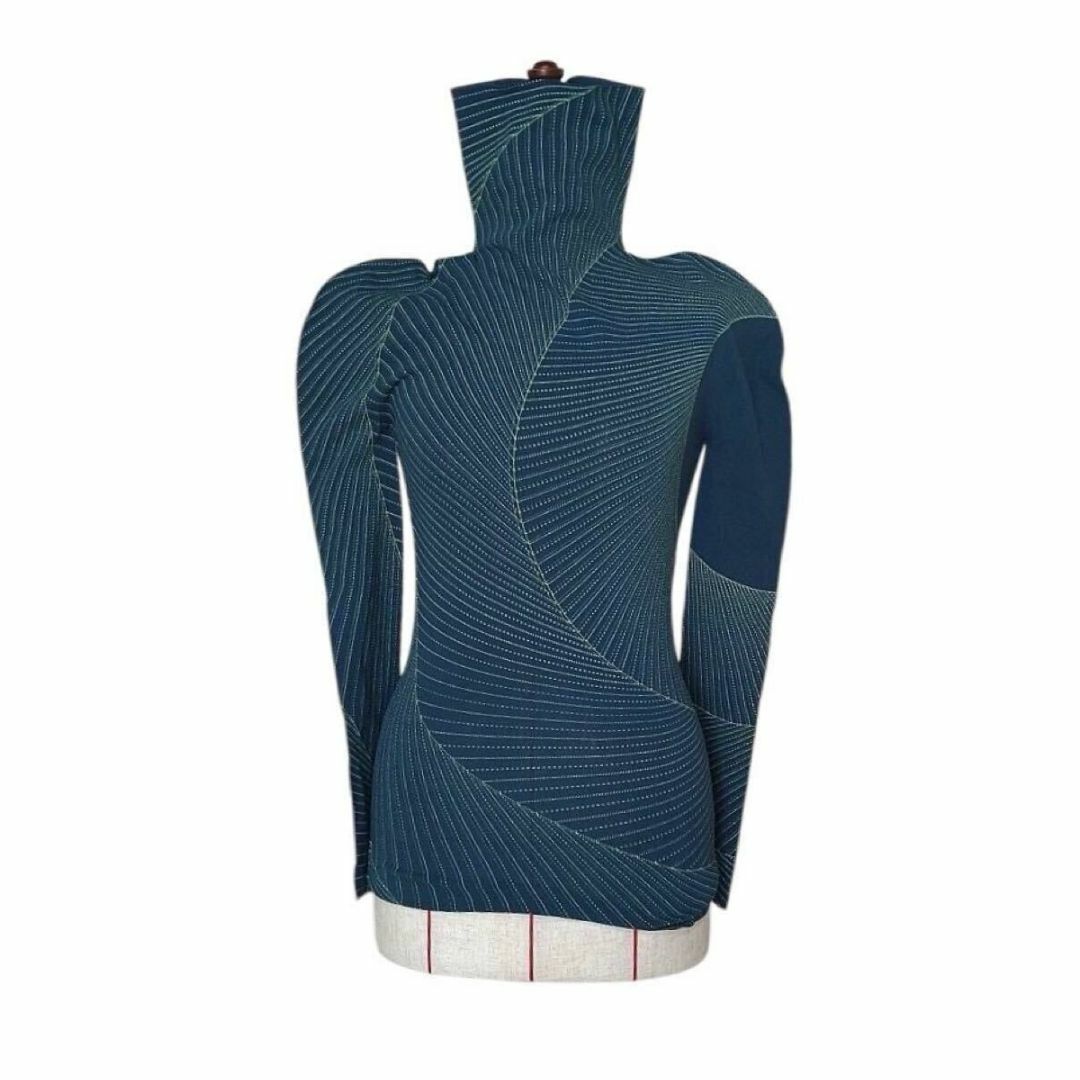 A-POC ISSEY MIYAKE ハイネック カットソー 長袖 深緑 A-POC ISSEY MIYAKE ハイネック カットソー 長袖 深緑