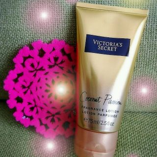 ヴィクトリアズシークレット(Victoria's Secret)のyuki様専用☆ヴィクトリア・シークレット(ﾌﾚｸﾞﾗﾝｽ ﾛｰｼｮﾝ)(ボディローション/ミルク)