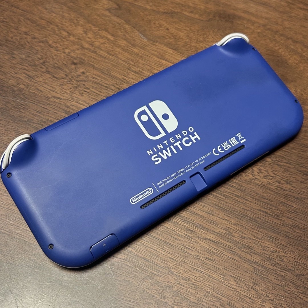 箱付き】任天堂スイッチライト switch lite ブルー 箱付き】任天堂スイッチライト switch lite ブルー