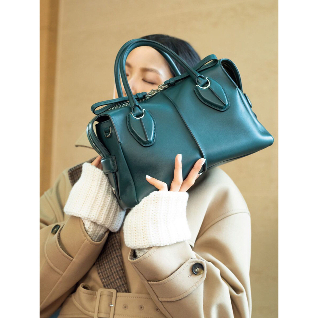 TOD'S - 榮倉奈々さん着用♡美品♡説明書付♡トッズ D TOD'S - 榮倉奈々さん着用♡美品♡説明書付♡トッズ D