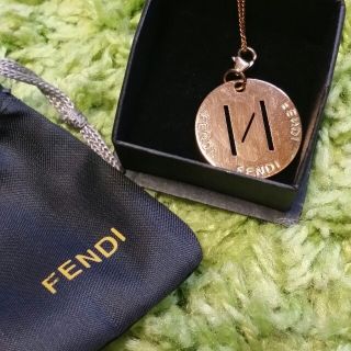 フェンディ(FENDI)のFENDIネックレス(ネックレス)