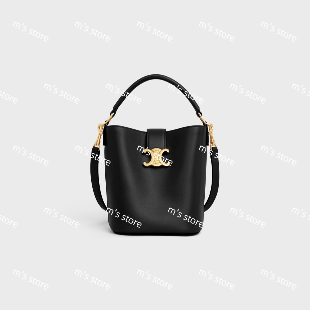 CELINE(セリーヌ)の新品 定価以下 CELINE セリーヌ スモール ルイーズ バッグ ブラック レディースのバッグ(ハンドバッグ)の商品写真