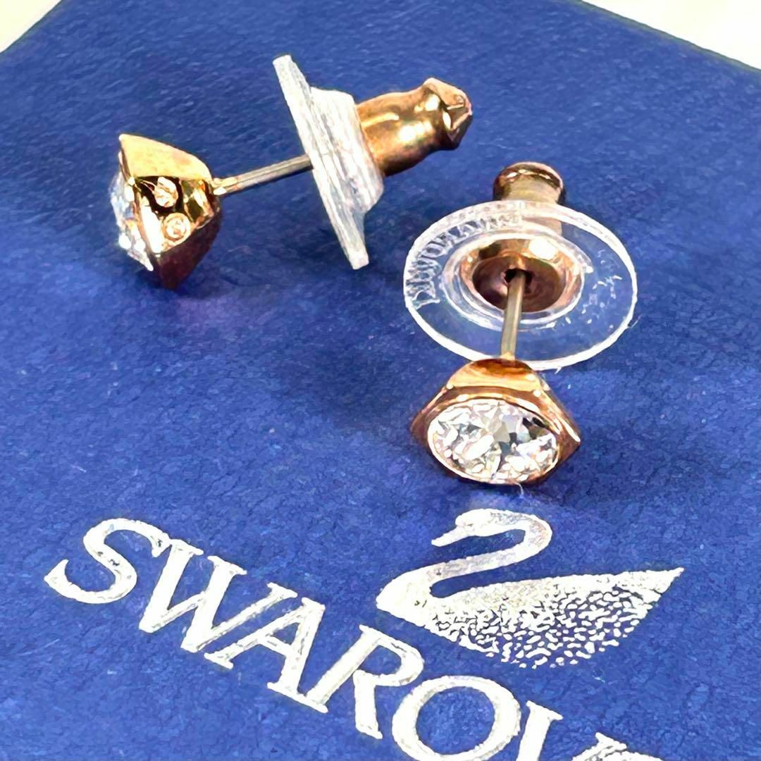 SWAROVSKI - SWAROVSKI スワロフスキー ピアス 六角形の通販 by SWAROVSKI - SWAROVSKI スワロフスキー ピアス 六角形の通販 by