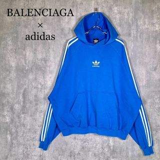 BALENCIAGA(パーカー ・ ブルー・ネイビー/青色系)のフリマ BALENCIAGA(パーカー ・ ブルー・ネイビー/青色系)のフリマ