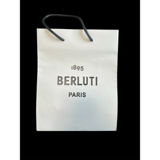 BERLUTI(ショップ袋)のフリマアイテム一覧 BERLUTI(ショップ袋)のフリマアイテム一覧