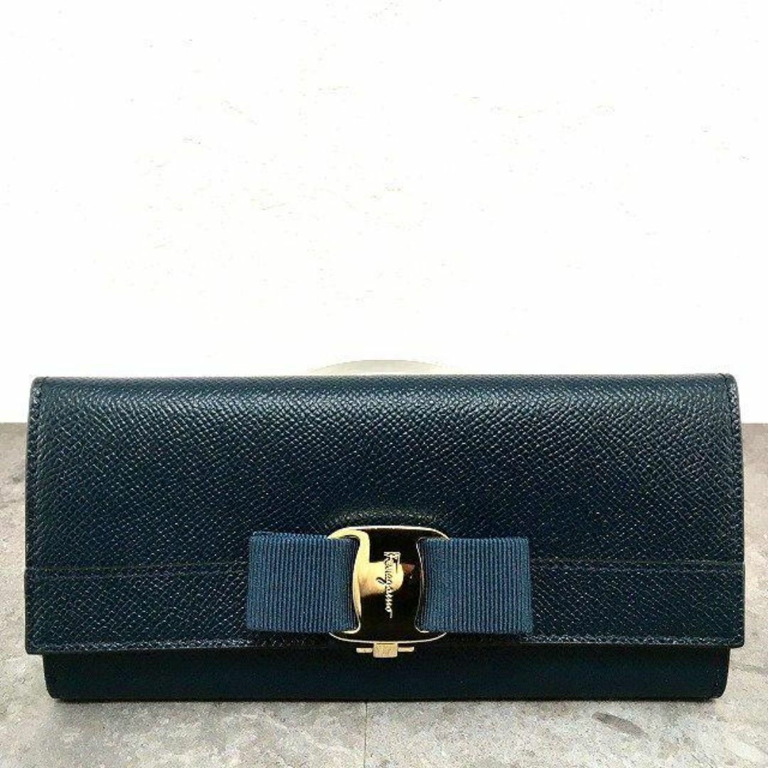 FERRAGAMO - ☆送料込み☆ 極美品 Salvatore Ferragamo 長財布 FERRAGAMO - ☆送料込み☆ 極美品 Salvatore Ferragamo 長財布