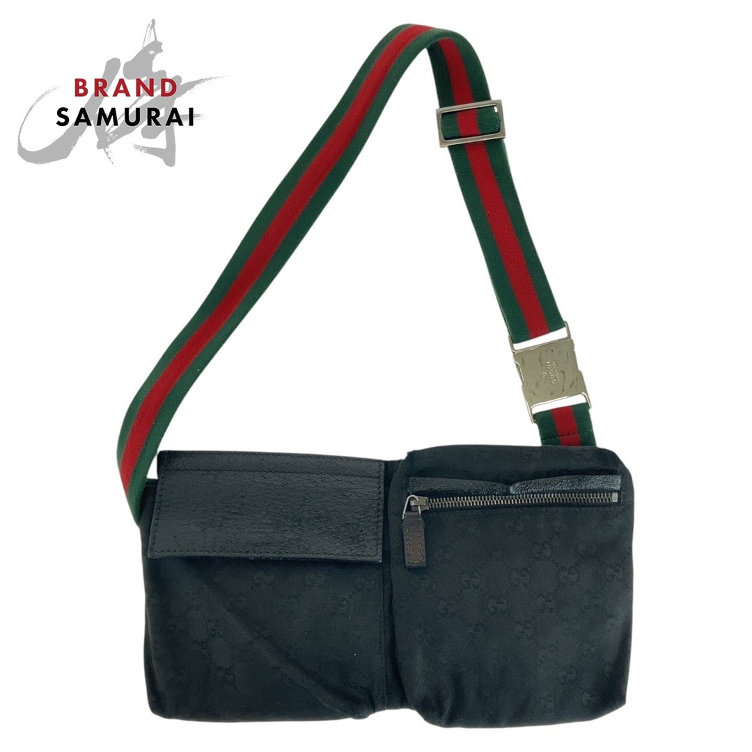 GUCCI グッチ シェリーライン ブラック 黒 シルバー金具 GG GUCCI グッチ シェリーライン ブラック 黒 シルバー金具 GG
