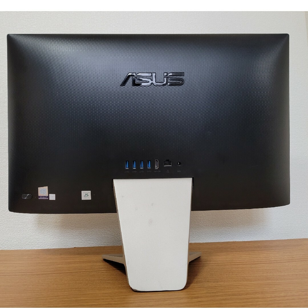 ASUS 高コスパ ディスプレイ一体型PC i7-10510U/16GB/512 ASUS 高コスパ ディスプレイ一体型PC i7-10510U/16GB/512