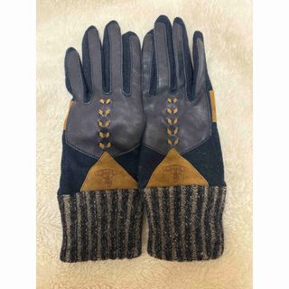 Vivienne Westwood(手袋)のフリマアイテム一覧 Vivienne Westwood(手袋)のフリマアイテム一覧
