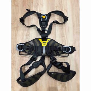 アバオ ボッド ファスト 欧州バージョン - PETZL|PROFESSIONAL アバオ ボッド ファスト 欧州バージョン - PETZL|PROFESSIONAL