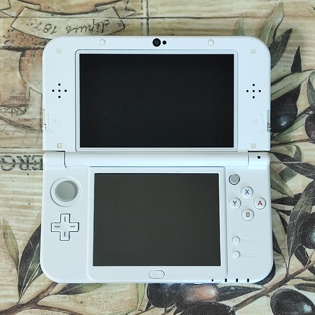 Newニンテンドー3DS LL パールホワイトポケモンバンク付 激レア Newニンテンドー3DS LL パールホワイトポケモンバンク付 激レア