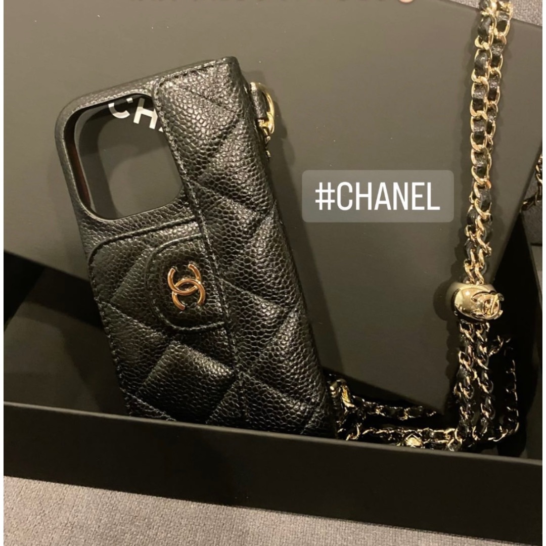CHANEL - 芸能人御用達 正規品 CHANEL 携帯ケース iPhone14pro CHANEL - 芸能人御用達 正規品 CHANEL 携帯ケース iPhone14pro