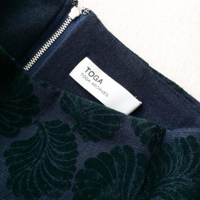 TOGA(トーガ)のTOGA☆フロッキー柄スカートパンツ レディースのスカート(ミニスカート)の商品写真