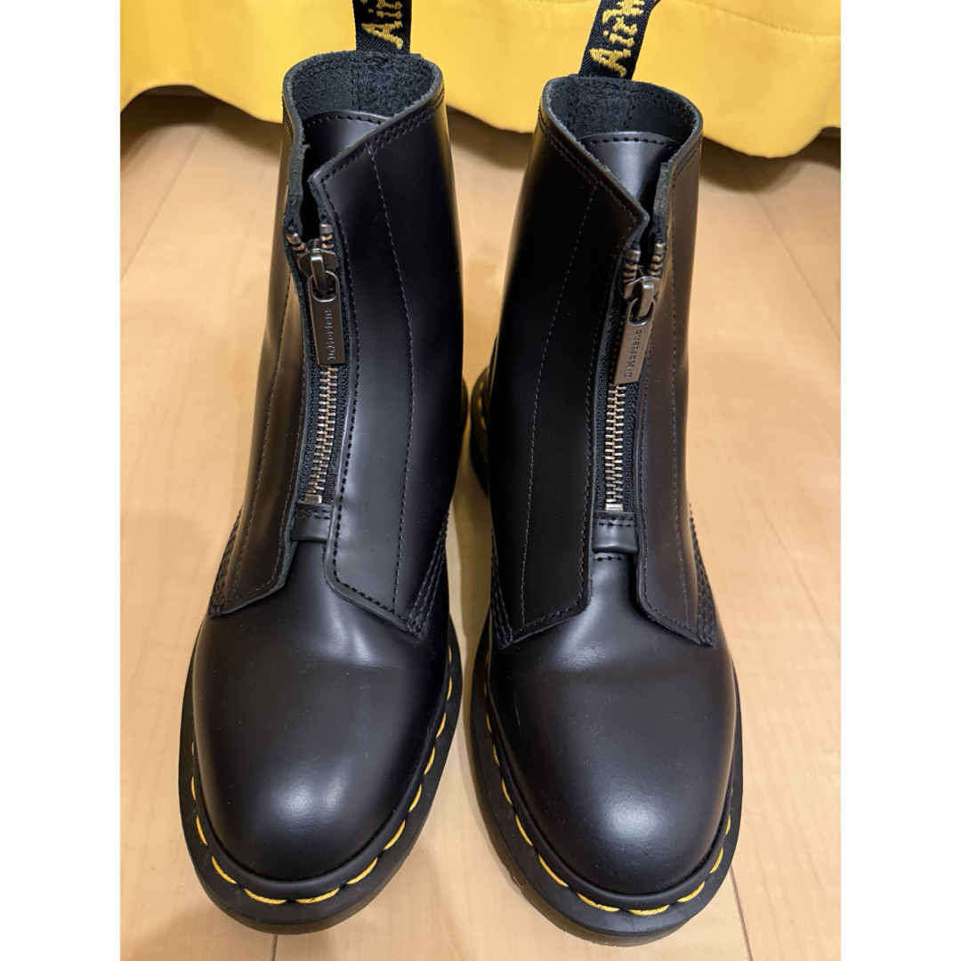Dr.Martens ドクターマーチン センタージップレザーブーツ Dr.Martens ドクターマーチン センタージップレザーブーツ