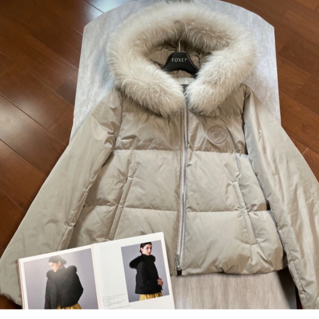 FOXEY - FOXEY ファーショートダウンコート 新品同様 42サイズの FOXEY - FOXEY ファーショートダウンコート 新品同様 42サイズの