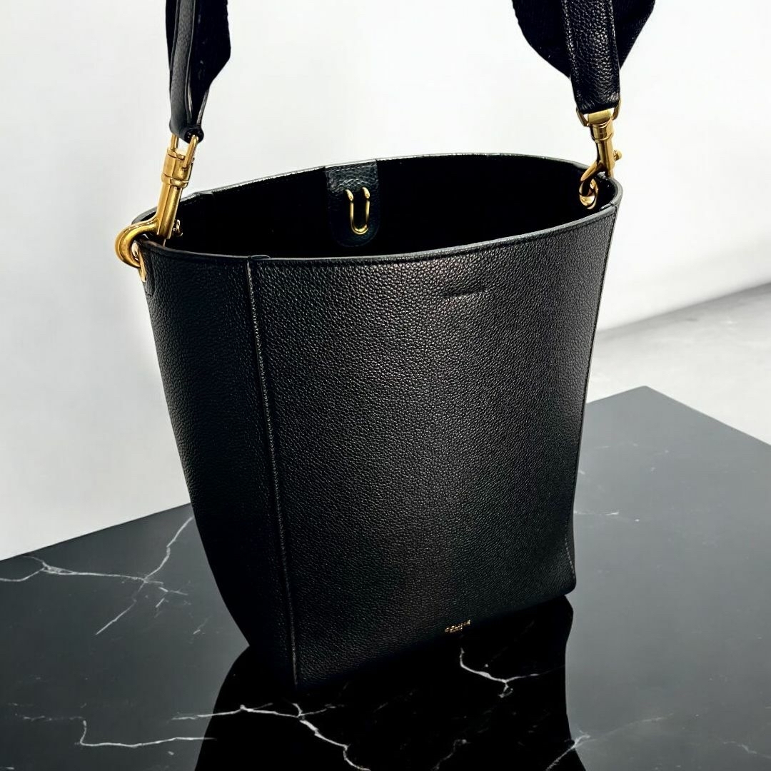 ✨正規品&超美品‼️✨ セリーヌ サングルバケット スモール ✨正規品&超美品‼️✨ セリーヌ サングルバケット スモール