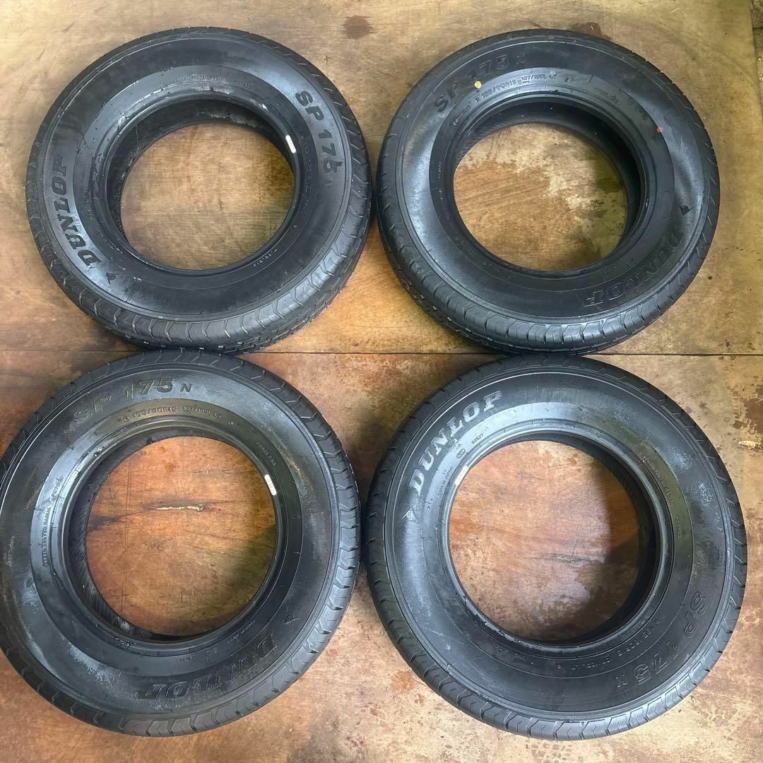 195/80R15 サマータイヤ イボ付き ダンロップ 4本 送料込みTS792 195/80R15 サマータイヤ イボ付き ダンロップ 4本 送料込みTS792