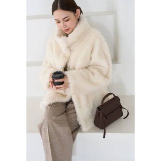 FRAY I.D(毛皮/ファーコート)のフリマアイテム一覧 FRAY I.D(毛皮/ファーコート)のフリマアイテム一覧