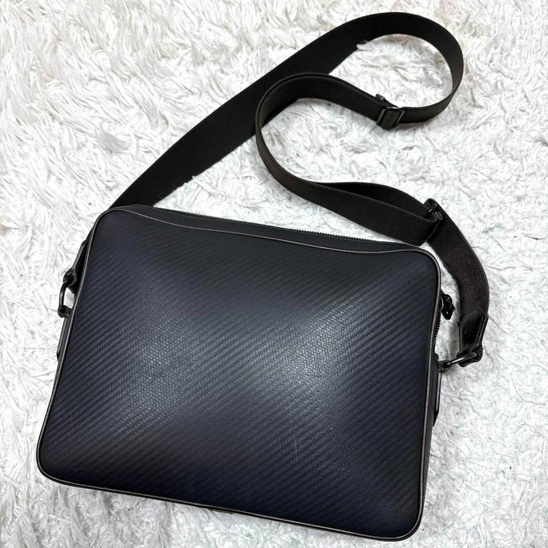 美品 ダンヒル シャーシ ショルダーバッグ 斜め掛け カーボン 美品 ダンヒル シャーシ ショルダーバッグ 斜め掛け カーボン