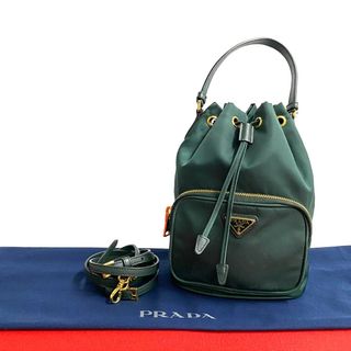 PRADA(バッグ ・ グリーン・カーキ/緑色系)のフリマアイテム一覧 PRADA(バッグ ・ グリーン・カーキ/緑色系)のフリマアイテム一覧