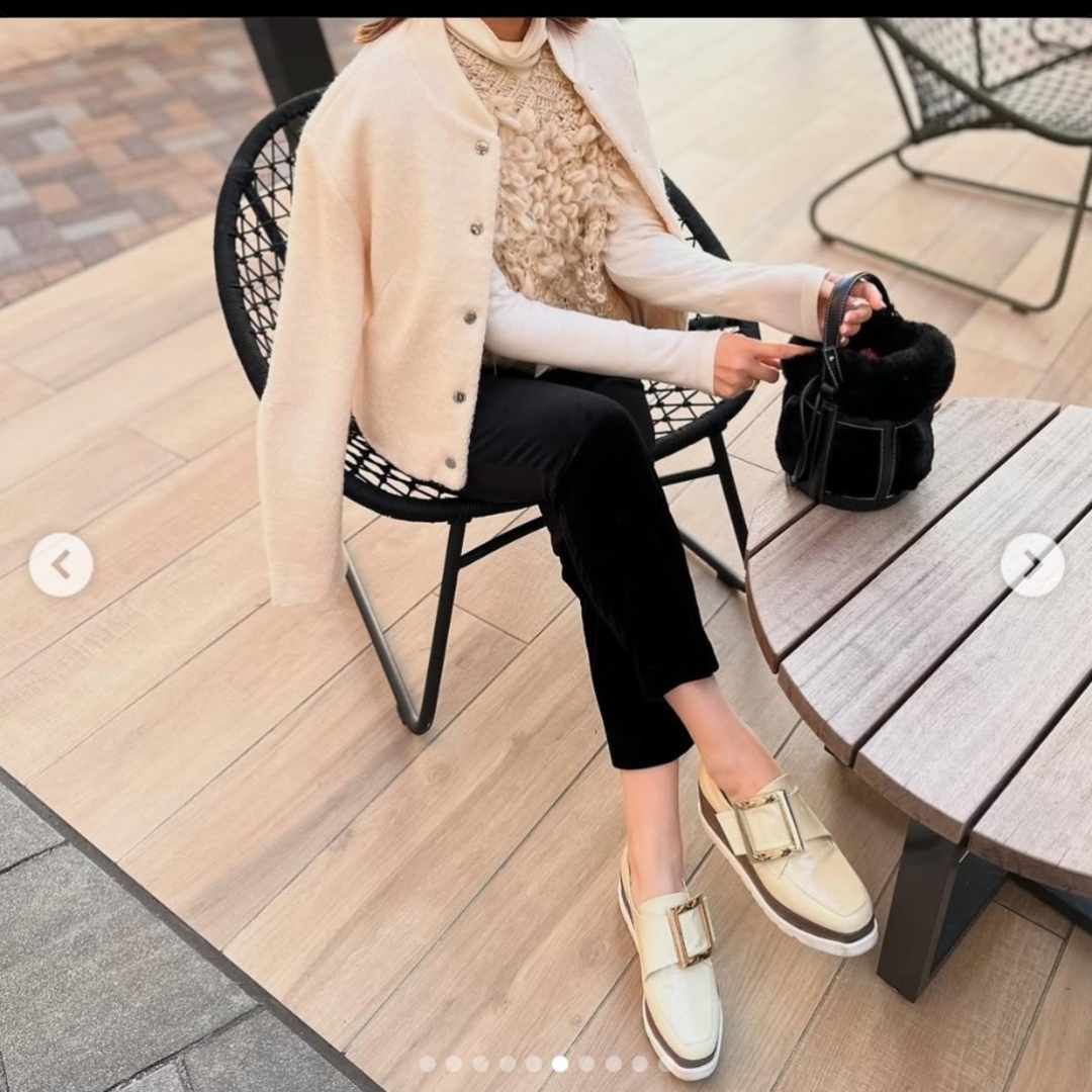 ZARA - 「タグ付き新品」ZARA ザラ 構造ニットベストセーター M ZARA - 「タグ付き新品」ZARA ザラ 構造ニットベストセーター M