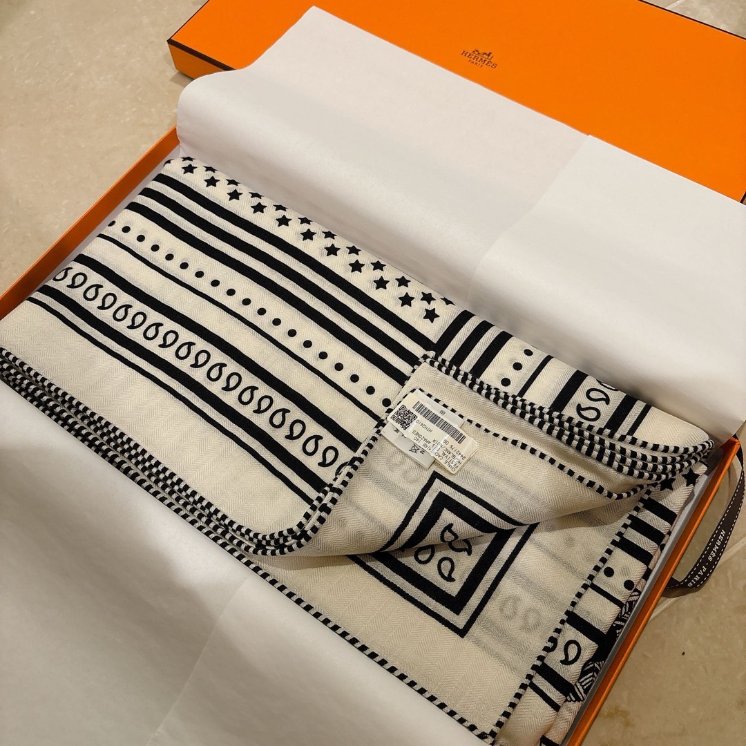 HERMES - 【新品未使用】 エルメス カレジェアン カシシル HERMES - 【新品未使用】 エルメス カレジェアン カシシル