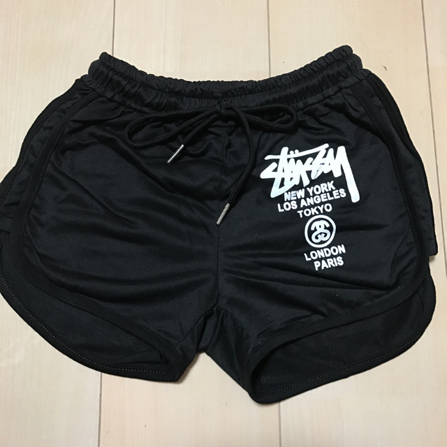 STUSSY(ステューシー)のSTUSSY ショートパンツ レディースのパンツ(ショートパンツ)の商品写真